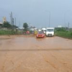 Kasoa-Accra highway submerged ?by mudslide after heavy rains