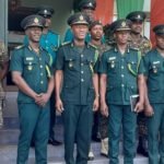 ?10 Immigration officers honoured ?for refusing to take bribe