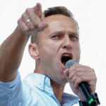 Russia poisoned opposition leader due to fly home