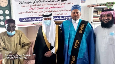 Mr Alrogi (second left), with Mr Abdul-Fattah( second right) Dr Sualah Alawi (right) Sheikh Ibrahim(left).