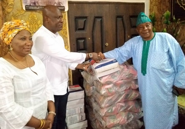 • Mr Ato Afful (second from left), MD Graphic Communication Group presenting the items to Mr Abdul Latif A Salam, Protocol officer, National Chief Imam. With them is Mrs Doreen Hammond, Editor, Mirror. Photo: Ebo Gorman