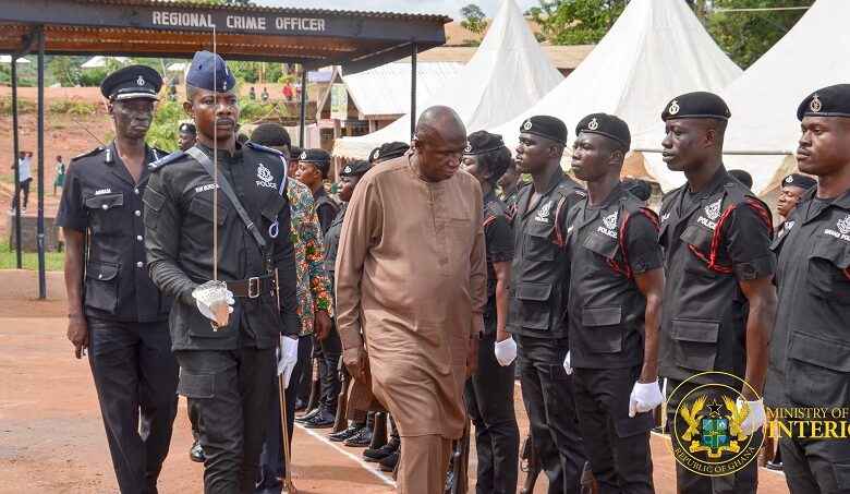 Mr Dery Inspecting a guard of honour