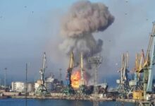 • Ukraine destroys Russian landing ship, Saratov