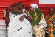• Gbese Matse congratulating Naa Okaiitso Nmulami I after her installation