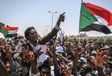 • Sudan protesters keep up campaign for civilian rule