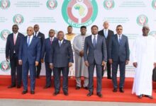 President Akufo-Addo (middle) with other heads of ECOWAS