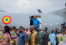 Pesident Akufo-Addo disembacking from the aircraft at Sunyani