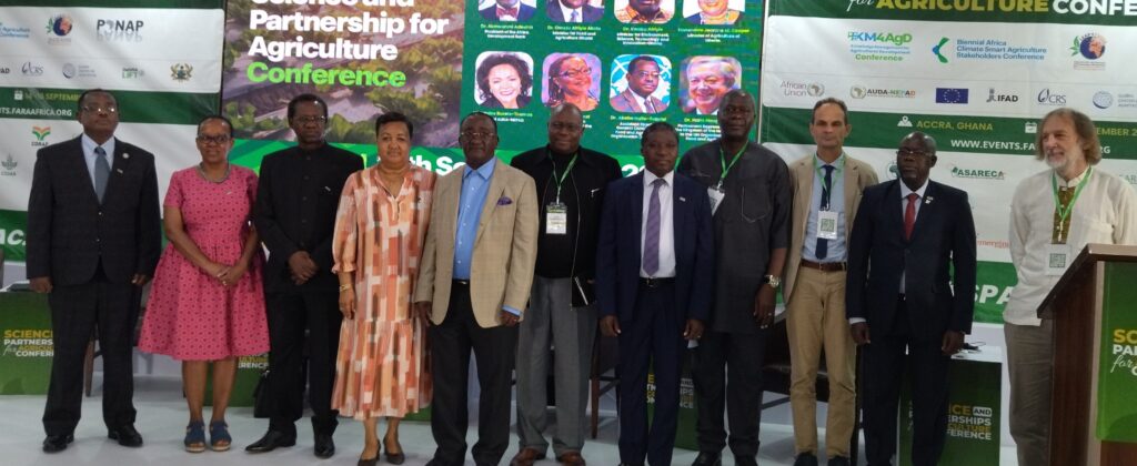 Dr Akoto (fifth from left) and other dignities