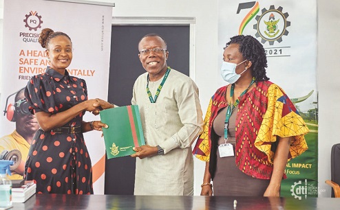 Ms Swaniker, CEO of DTI and Prof Elis, Pro VC of KNUST exchange MoU