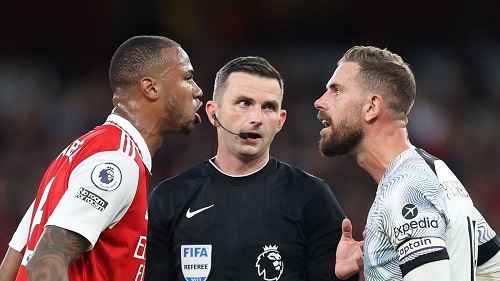 Gabriel (left) Jordan Henderson had a stand-off at the Emirates on Sunday