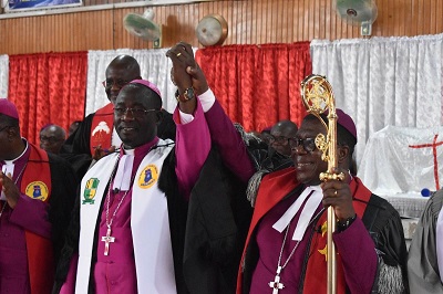 Rt. Rev. Dr Samuel Dua Dodd (left) being introduced to the congregation by Most. Rev. Dr Paul Kwabena Boafo.