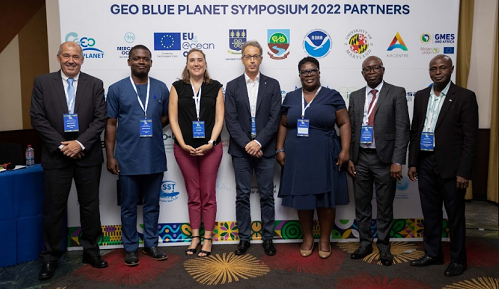 Prof Bediako (second from right) with other delegates