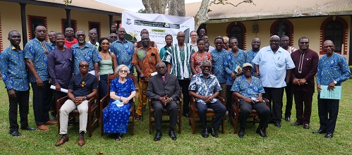Prof Quarshie second from right in a group picture after the event.