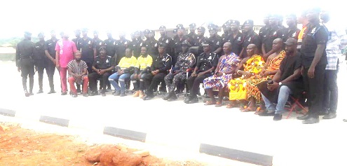 • Mr Aboagye (seated 4th from left) and DCOP Kwasi Cosmos (5th from left) with some Ahafo Police executives and chiefs during the inauguration