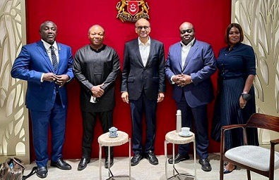 The Ghanaian team with the Singapore’s Senior Minister