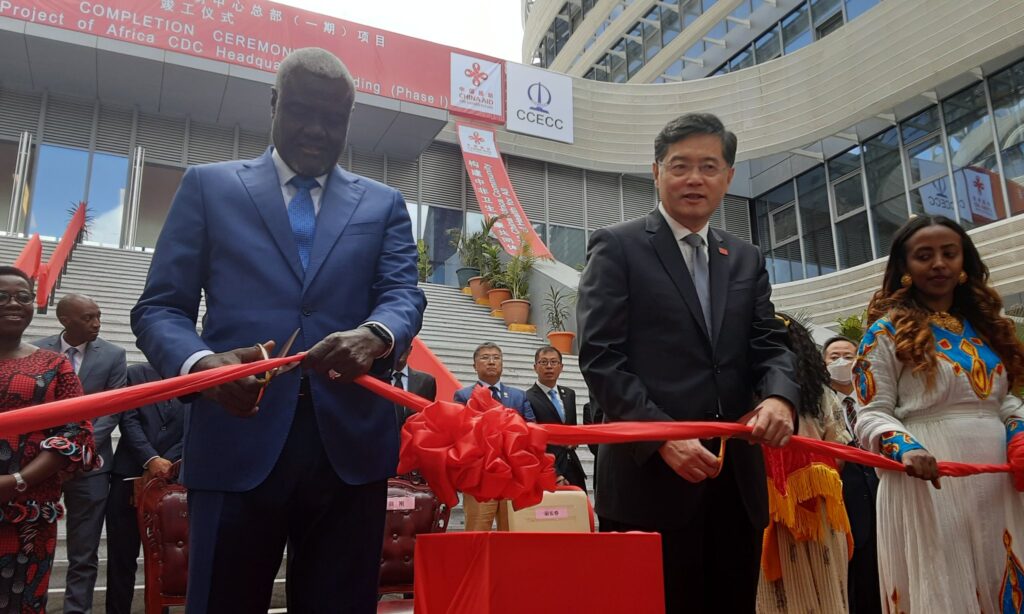 • Chinese Foreign Minister, AU Chairperson inaugurate China-funded Africa Centre for Disease Control HQ in Addis Abeba