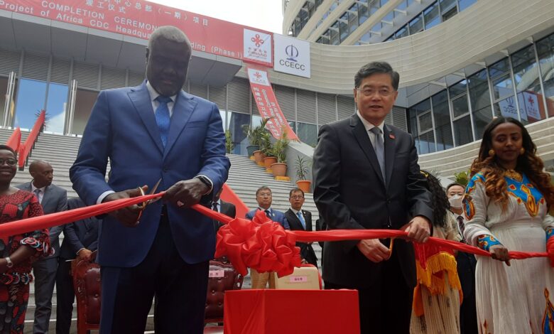 • Chinese Foreign Minister, AU Chairperson inaugurate China-funded Africa Centre for Disease Control HQ in Addis Abeba