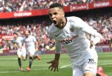 • En-Nesyri - Sevilla forward