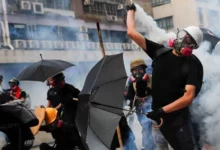 Hong Kong protest over authorities preparing to ban anthem