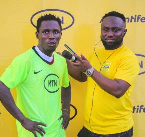 • Emmanuel Owusu Boakye (left), one of the top scorers being interviewed