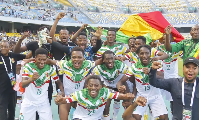 The victorious Malian team