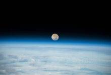 The Full Moon is pictured setting below Earth's horizon from the International Space Station as it orbited 262 miles above the Pacific Ocean. Credits: NASA