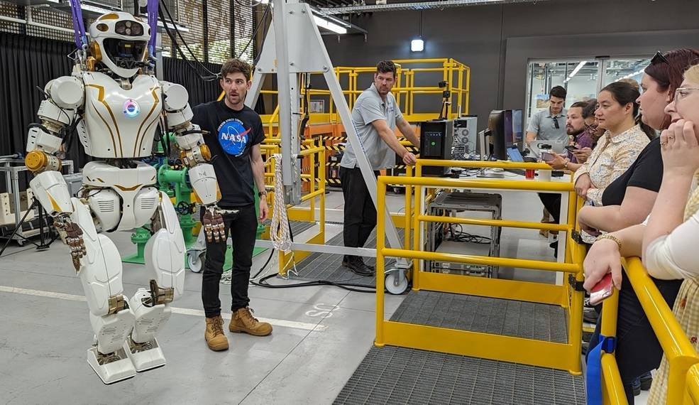 NASA Humanoid Robot to Be Tested in Australia NASA Humanoid Robot to Be Tested in Australia