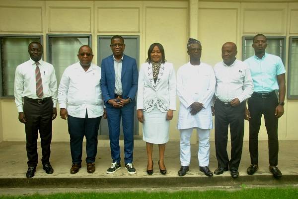 Mr. David Agbenu ( third from left) Editor of the Ghanaian Times with Rev Mrs Angela Carmen Appiah(middle) and other dignitaries photo Okai Elizabeth.