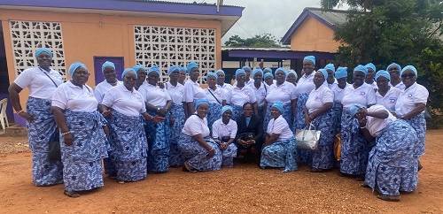 • Members of the Adabraka Circuit Women’s Fellowship
