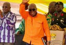 President Akufo-Addo waving at the crowd