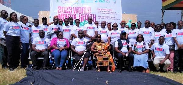 Dignitaries and mental health professionals after the programme