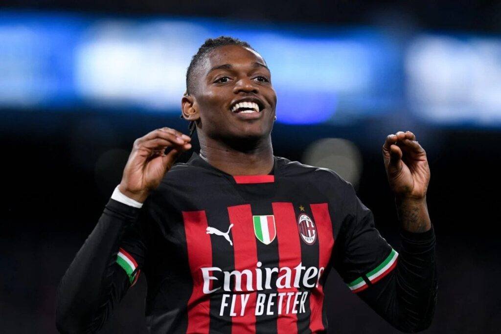 Rafael Leao-Milan