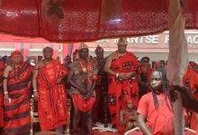 • Inset: King Tackie Teiko Tsuru II, Ga Mantse (sixth from lef), with other paramount chiefs at the funeral grounds