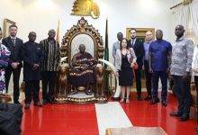 • Asantehene, Otumfuo Osei Tutu II, with the GIADEC delegation