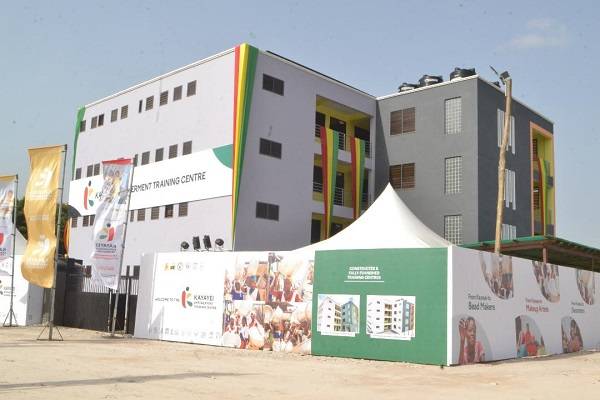 Veep champions Kayayei Empowerment Programme …inaugurates two resources, training centres